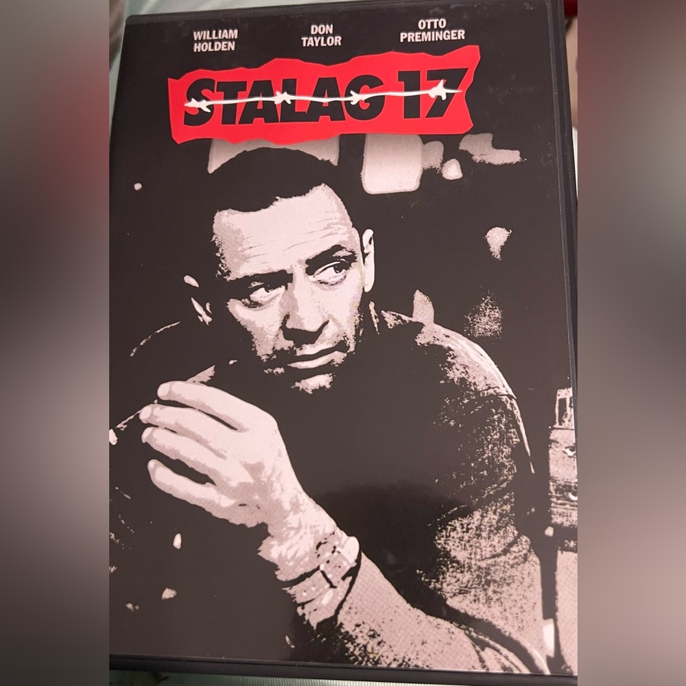 Stalag 17 DVD like new EUC William Holden Oscar Winning Performance